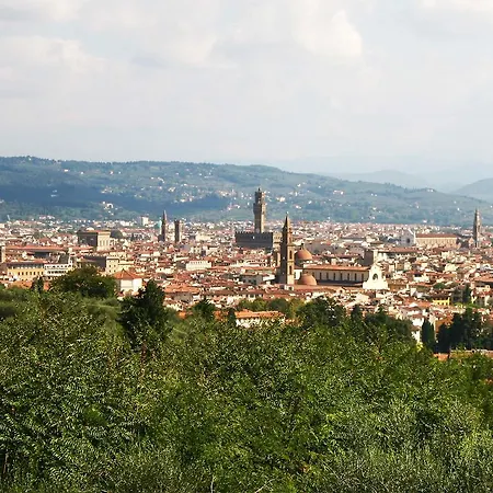 Rosy Florença